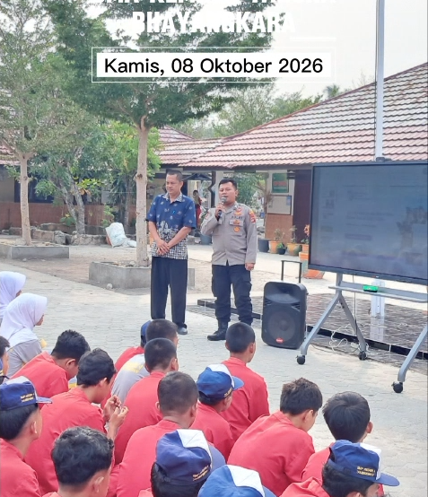 Kegiatan Sosialisasi SPMB SMA Kemala Taruna Bhayangkara di SMP Negeri 4 Tanjungpandan